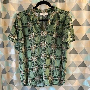 LOFT Green Patterned Short Sleeve Blouse